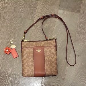 Coach Kitt Messenger Signature Crossbody Shoulder Bag with Handmade Coach Keyfob